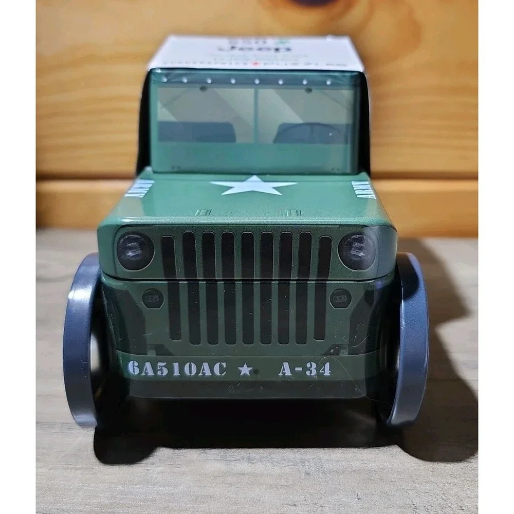 EuroGraphics 1941 Willys MB Jeep Army Truck 550pc Puzzle Tin Sealed - Picture 4 of 5